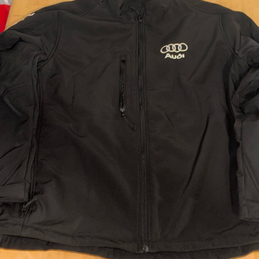 Men's Black Performance Jacket - image 1